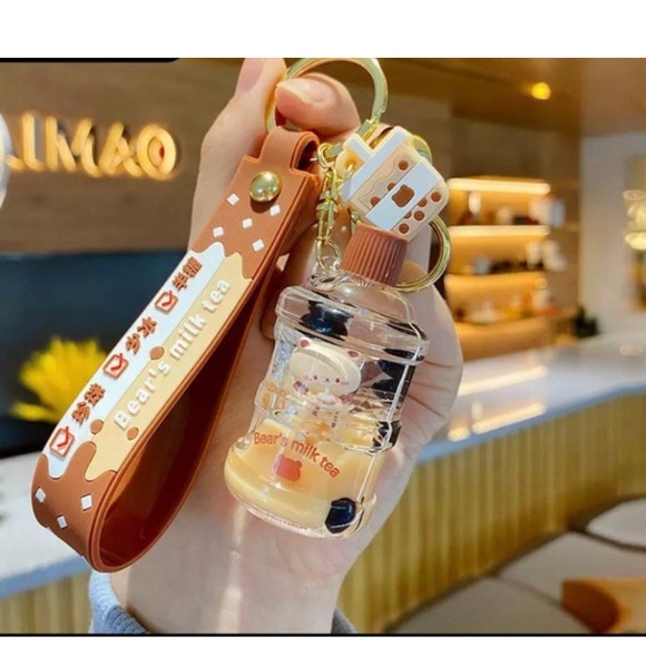 Liquid Bear Boba Keychain - Picture 5 of 6